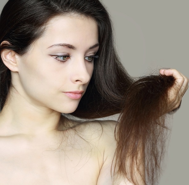При частому фарбуванні ріст волосся сповільнюється