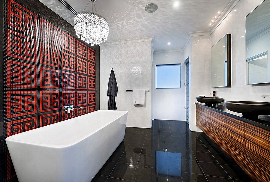 Вишукана японська ванна кімната в чорно-червоних тонах (дизайн Chotinan55)
